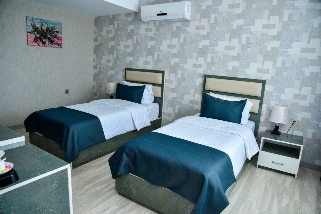 Supreme Hotel Baku Exterior photo