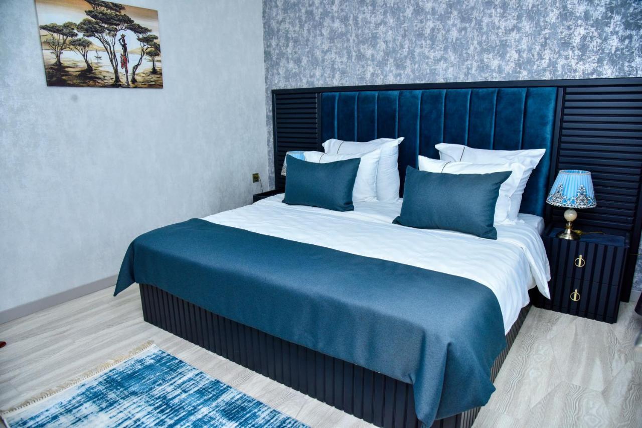Supreme Hotel Baku Exterior photo